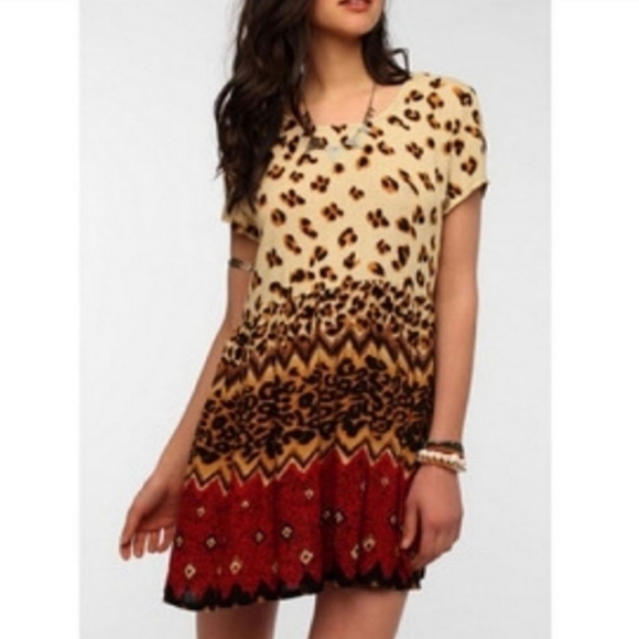 MinkPink Wild Things Mini Leopard Cheetah Boho Babydoll Dress Sz L - Picture 1 of 12